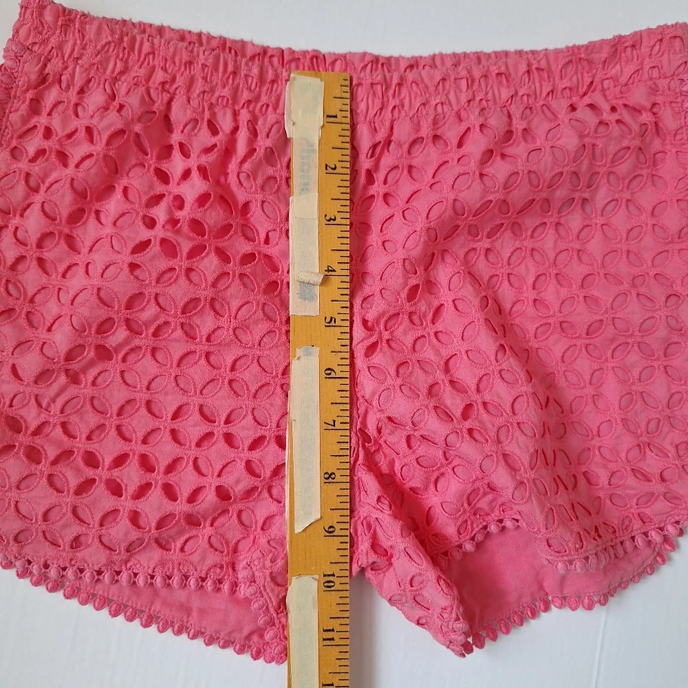 Lilly Pulitzer Pink Eyelet Shorts Pull On Cotton Pom Pom Elastic Kids L
